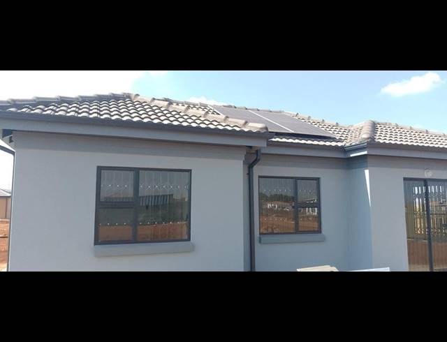 3 BEDROOM TOWNHOUSE FOR SALE IN KLERKSOORD